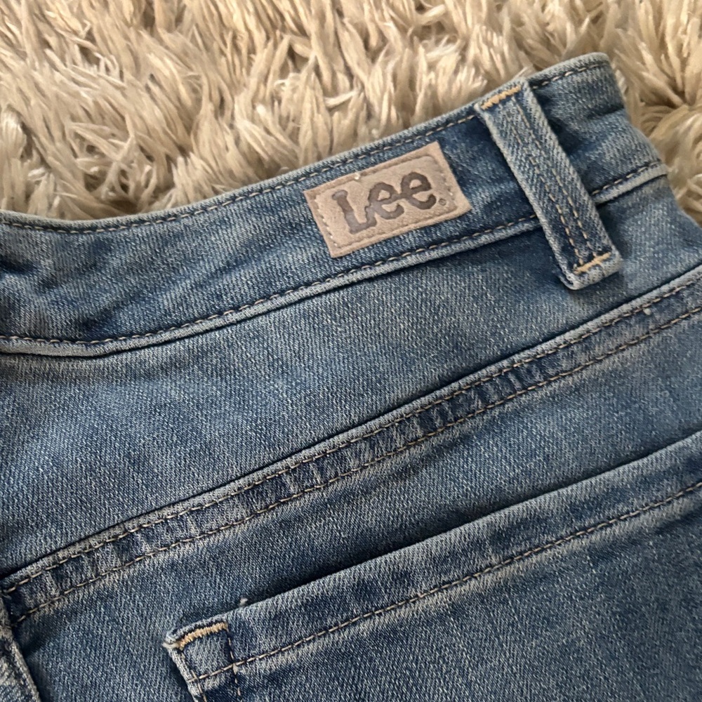 NWT size 6 Lee Brand Straight Leg Light Blue Jeans - Picture 6 of 7